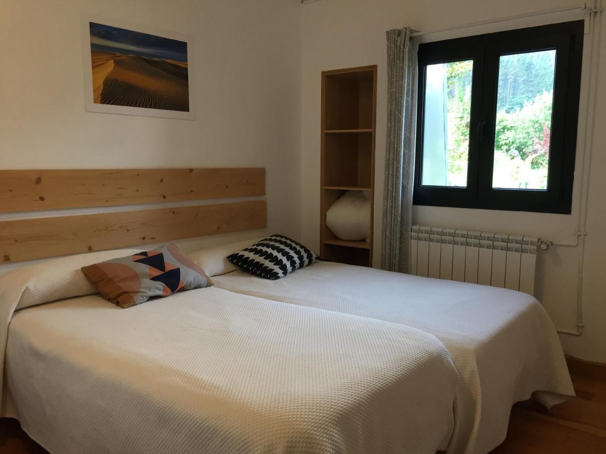 Abaraxka Hostel Disfruta La Via Verde Del Urola Hasta La Playa - Naturaleza Montanas Y Riqueza Cultural Azcoitia Exteriör bild